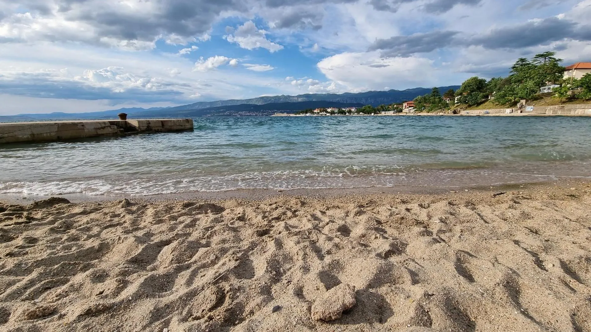 Apartments Znidarec Ivan Silo  0*, Silo (Krk) Croatia