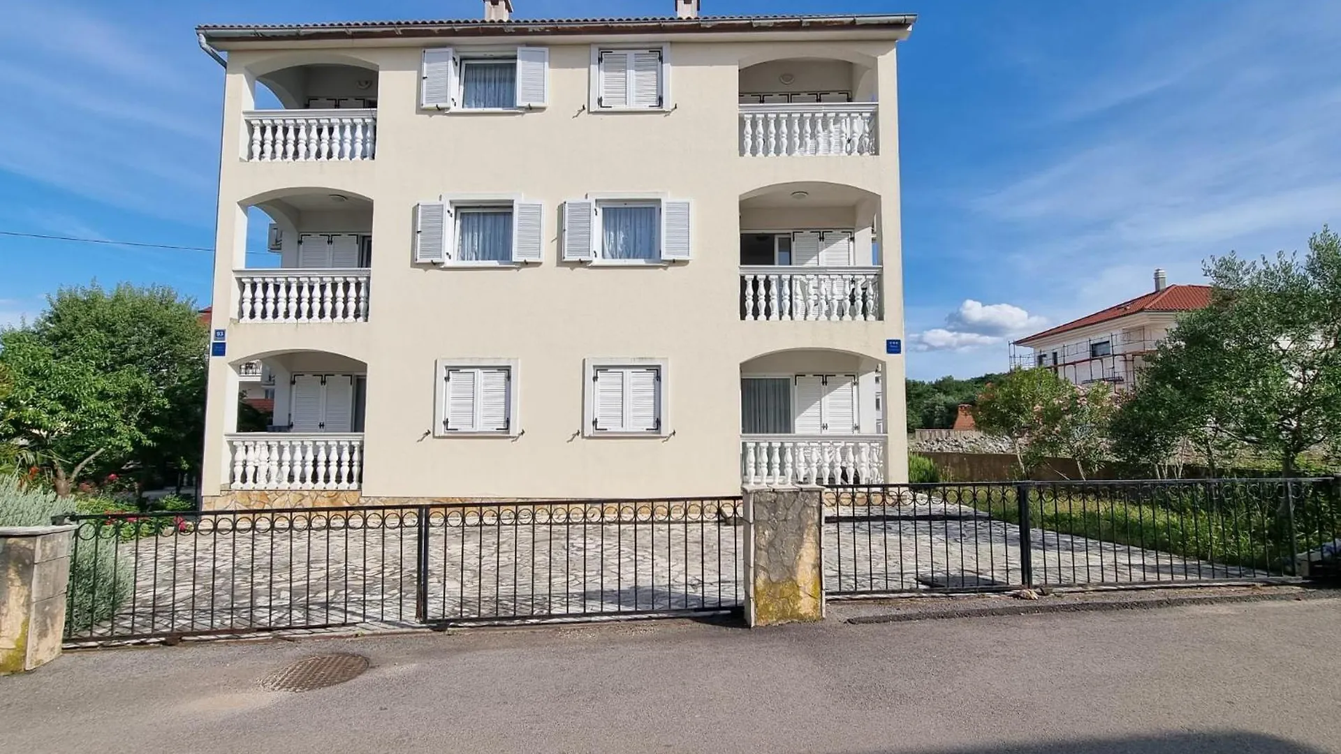 Apartments Znidarec Ivan Šilo